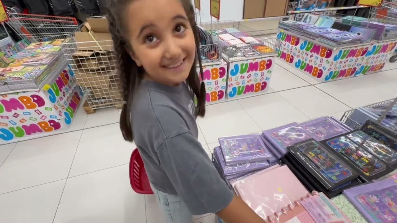 ECOŞ İLE JUMBO’DAN ARKADAŞI İÇİN HEDİYE ALIŞVERİŞİ 💝🛍️SİZCE ECOŞ KENDİSİ İÇİN DE BİRŞEY ALMIŞMIDIR ?