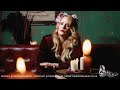 Capture de la vidéo Interview With Elles Bailey To Chat About Her New Record 'Shining In The Half Light'