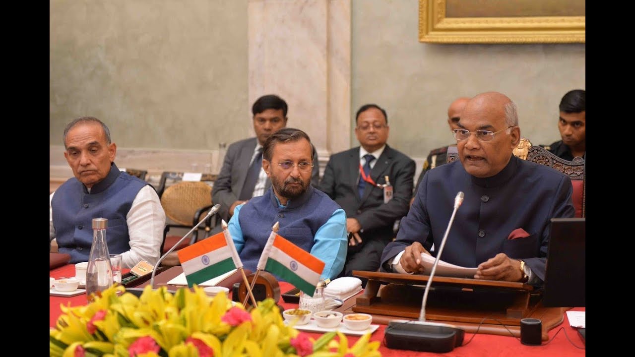 President Kovind meets Directors of NITs, IIEST, SPAs and IIITs