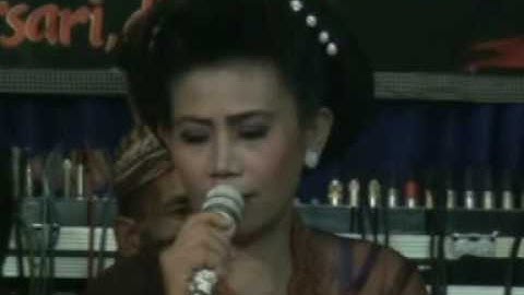 Jaipong seni sunda (gending asih )