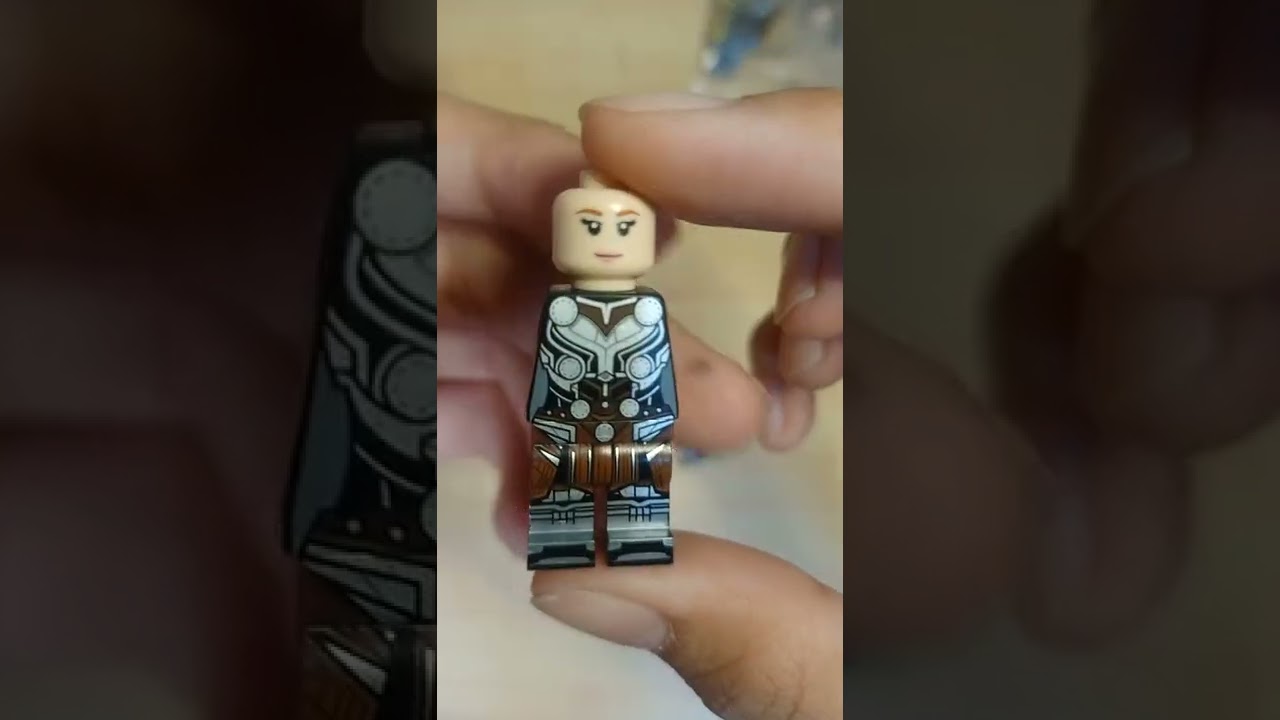unboxing Unofficial Lego Jane foster Aka Mighty thor from Thor LAT 