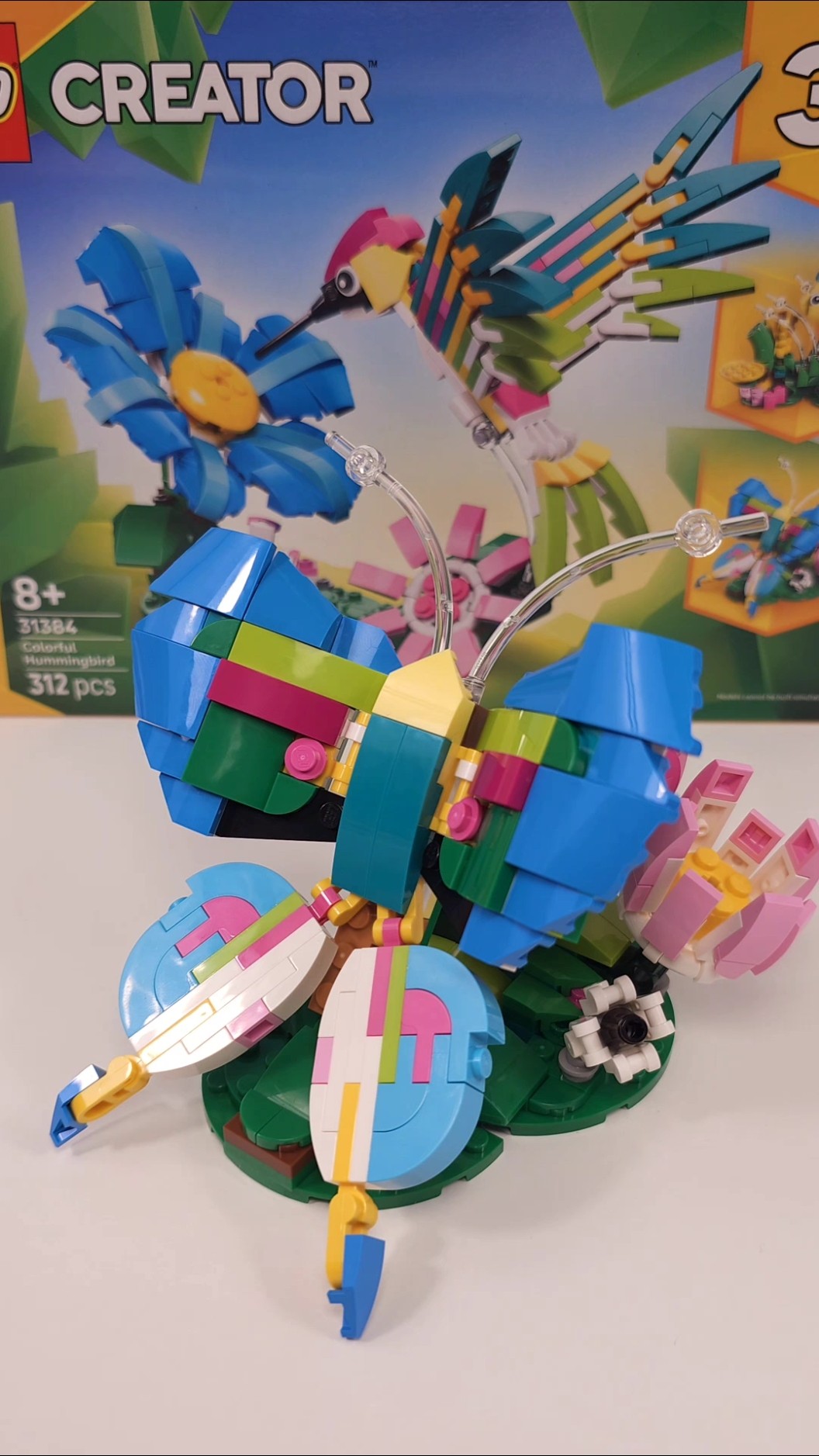 LEGO Butterfly (31384) from Creator 3in1 Wild Animals: Colorful