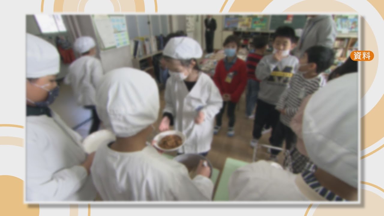 小中学校の“給食エプロン” 共用を廃止した自治体が 理由はコロナ禍に 