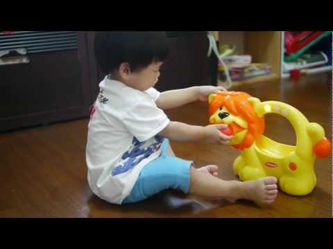 阿汯1y4m玩兒樂寶一二三