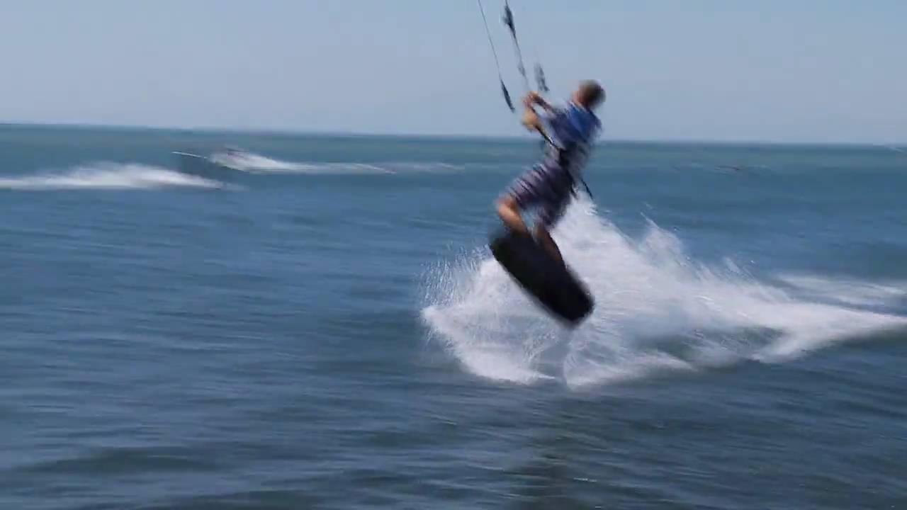 Kite surf trick: "one foot off" by Aris Evdos