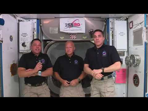 SpaceX vs. Space Shuttle launch: Demo-2 crew explain differences