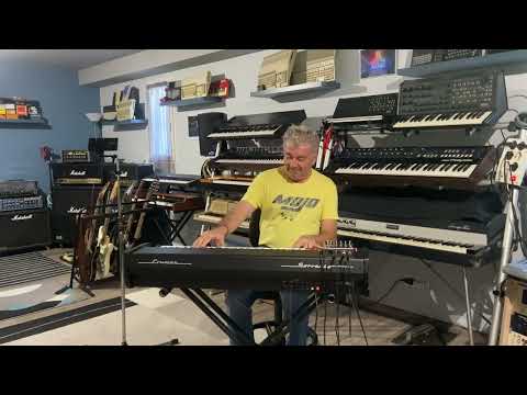 Crumar Sorrento - Max & Guido jam together (part 1)