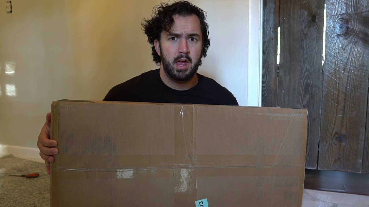 Building my new COD Mobile studio (Bobby Builds IRL) - YouTube