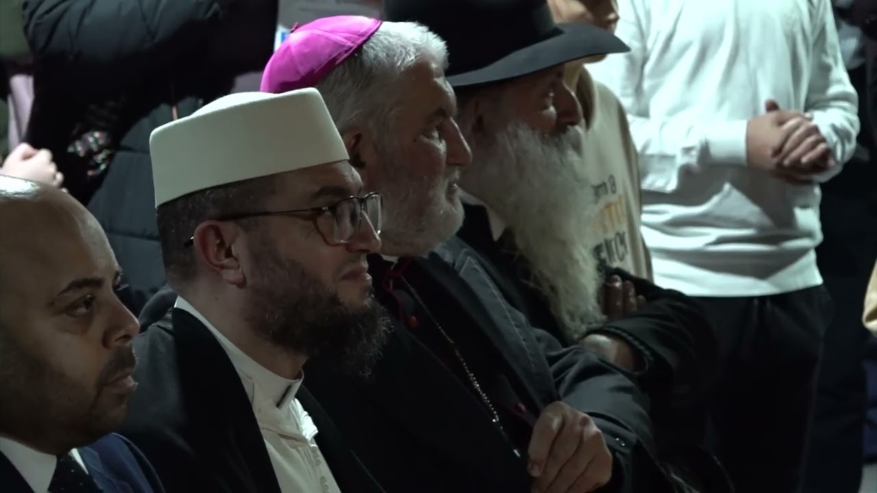 Gibraltar presents show of unity in interfaith Hanukkah ceremony