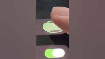iOS 26 Liquid Glass Switch in Slow-Motion is SO SATISFYING! #apple #tech #shorts