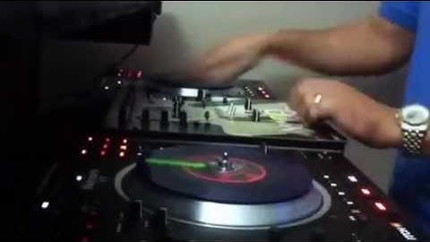 Beat juggling attempt on Numark V7