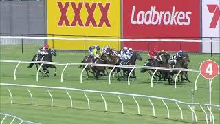 Race 4XXXX BENCHMARK 65 HANDICAP 2220M Fri 09 Dec 2022 Doomben Soft 7 screenshot 4