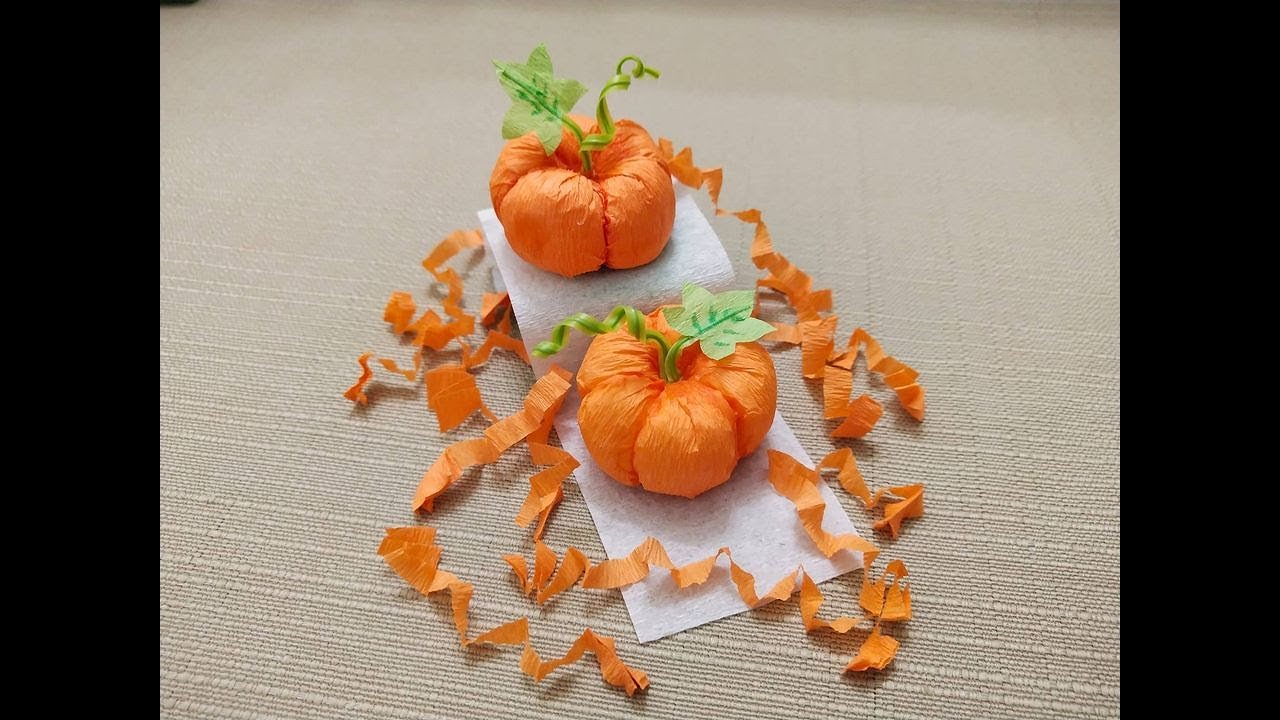 DIY Mini Pumpkin / Pumpkin from crepe paper and cotton