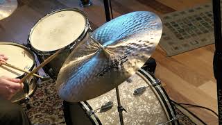 21 Zildjian SOUND LAB PROTOTYPE - Small Bell - 2050g