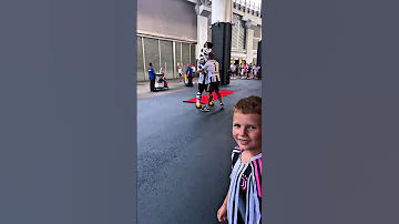 Andrew Wave The Funny Zebra Efry And Arse Smile Big 
