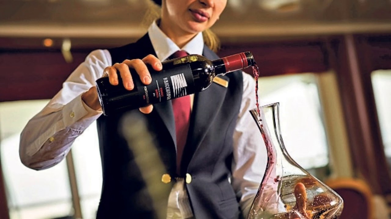 Sommelier Career: hotel management on cruise liner and international wine industry : WSET levels