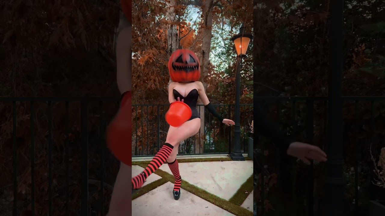 What seasonal depression feels like: #pumpkin #pumpkinhead #halloween #costume