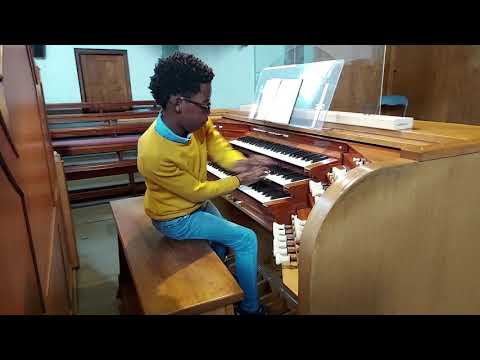 Psalm 93 nagespeeld van André Nieuwkoop.