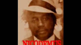 Nicodemus - Suzy Wong chords