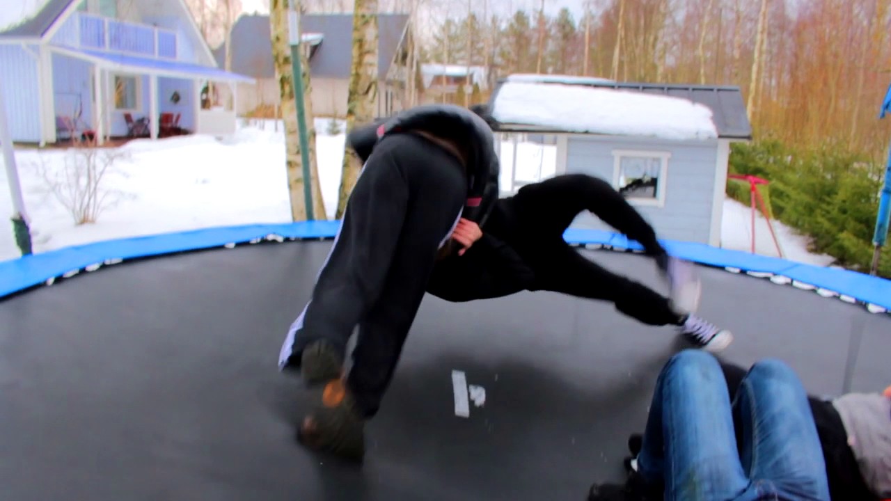 TONY COLE DESTROYS ZERO FELTZER WITH CROSS RHODES