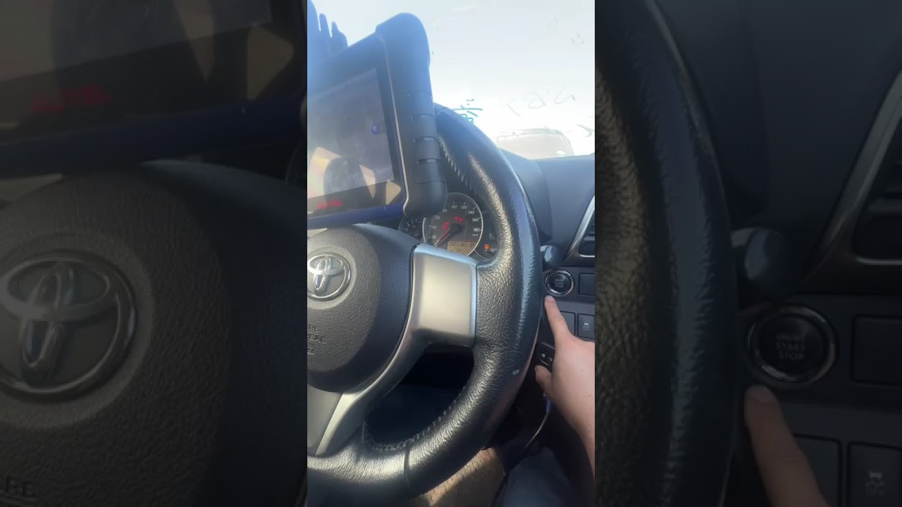 Programacion de llave smart toyota vitz 2012. Contactos 0992816756