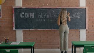 Víctor Cardoza – CON MAYÚSCULAS (Video Oficial)