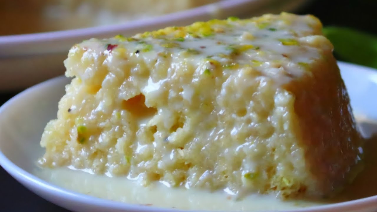 নরম তুলতুলে সুজির মালাই কেক খুব সহজে কম সময়ে বাড়িতে বানিয়ে ফেলুন | Malai Cake