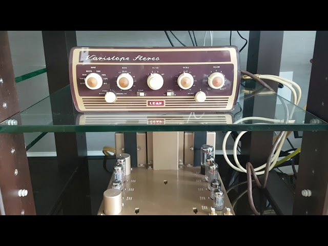 Leak stereo 20 Amp + Varislope stereo Preamp - YouTube