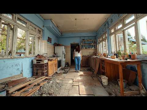 Young Mum and Son Turn Old House into Cozy Home | Full Renovation