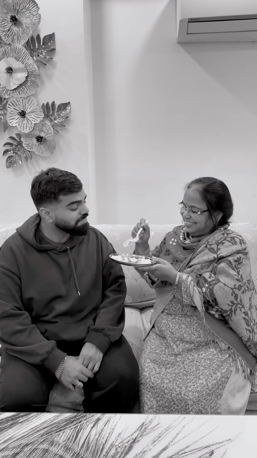 Comment mai i love u maa likhne #shorts #youtubeshorts #gauravaroravlogs