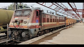 22442 Kanpur Central - Chitrakoot Intercity Express Arriving at Prayagraj Jn | ft. Chauri Chaura Exp