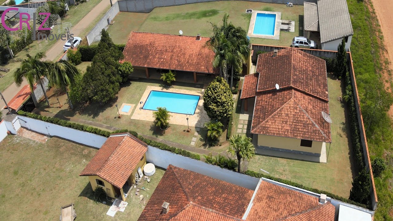 Cod.589-Chácara em condomínio fechado, porteira fechada financiável$ 990 mil reais