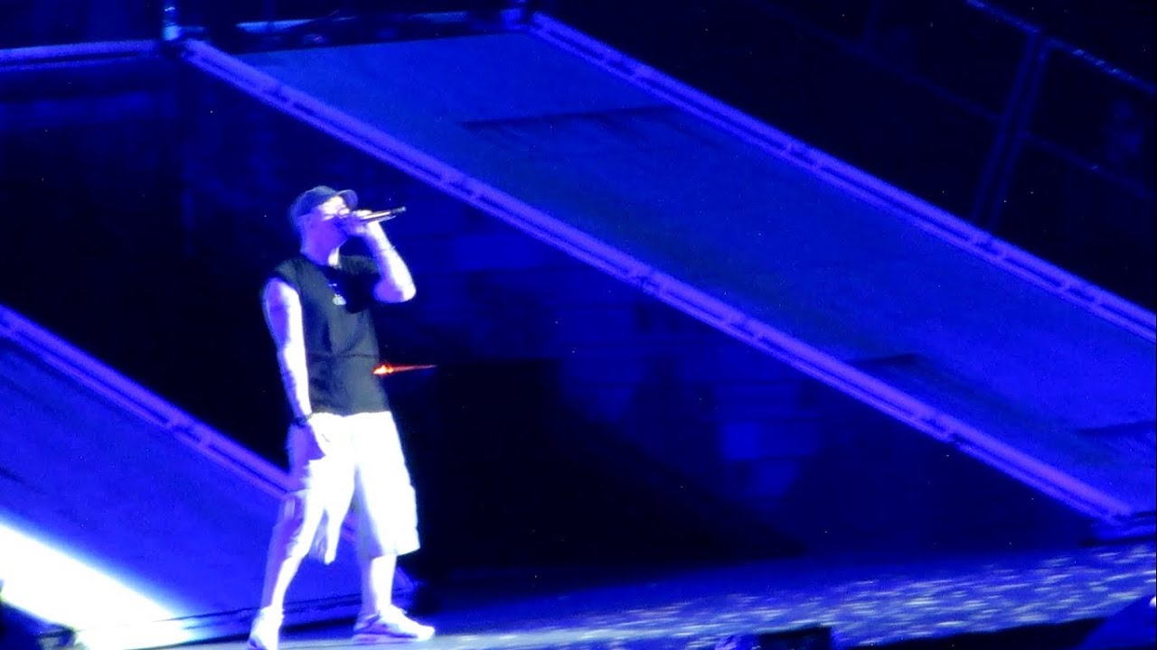 Eminem (ft. Dido) "Stan" - Live @ Stade de France, Paris - 22/08/2013 [HD]
