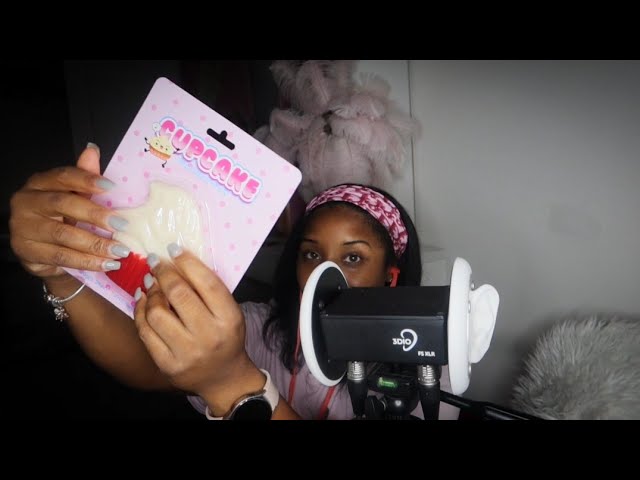 [ASMR] Eating A Whole Gummy Cupcake 🧁🍬