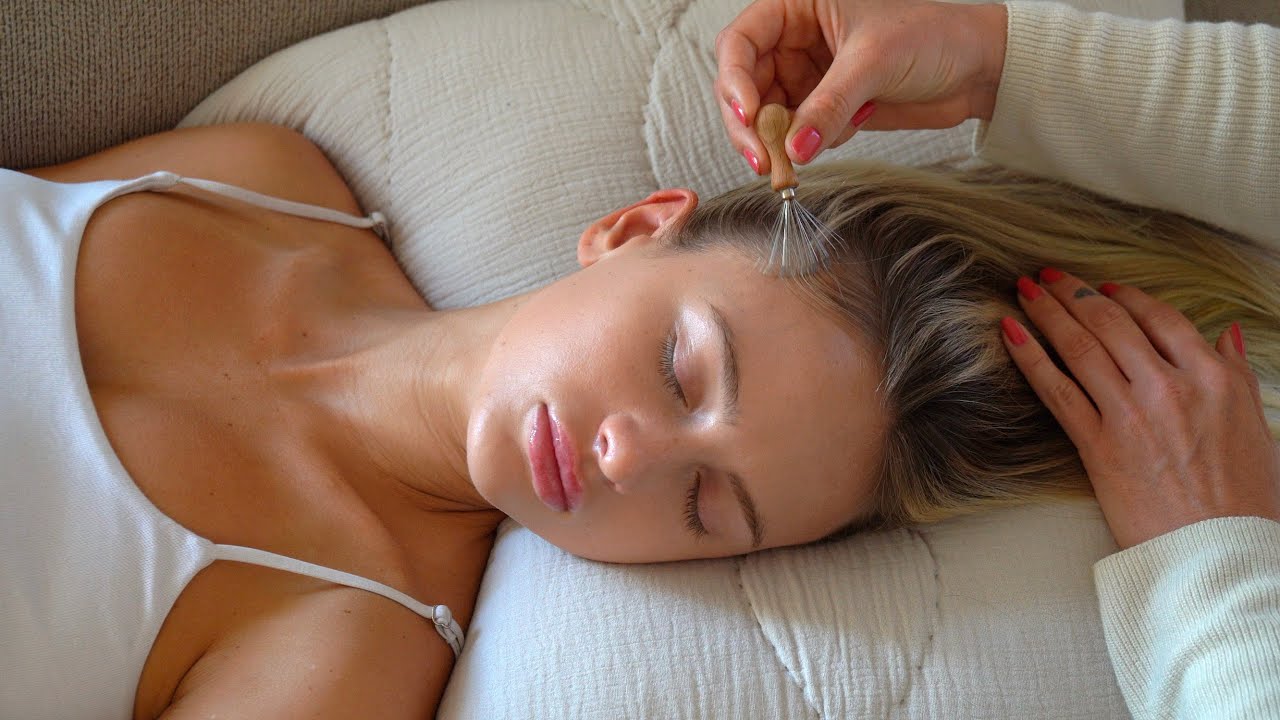 ASMR Instant Tingles and Sleep 💗 Baby Hairs, Hair Play & Brushing Caroline (Whisper)