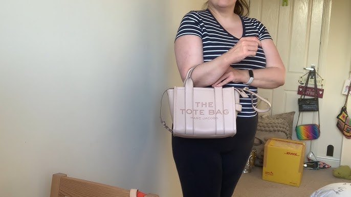 Marc Jacobs The Tote Bag VS. Louis Vuitton Speedy 25, Which one is better?