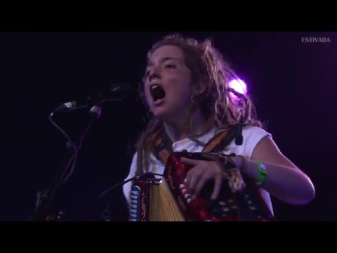 A tous les Occitans, Gascons, Provençaux, Limousins, Béarnais, Aranais, Nissart, l'hymne de la nation: 