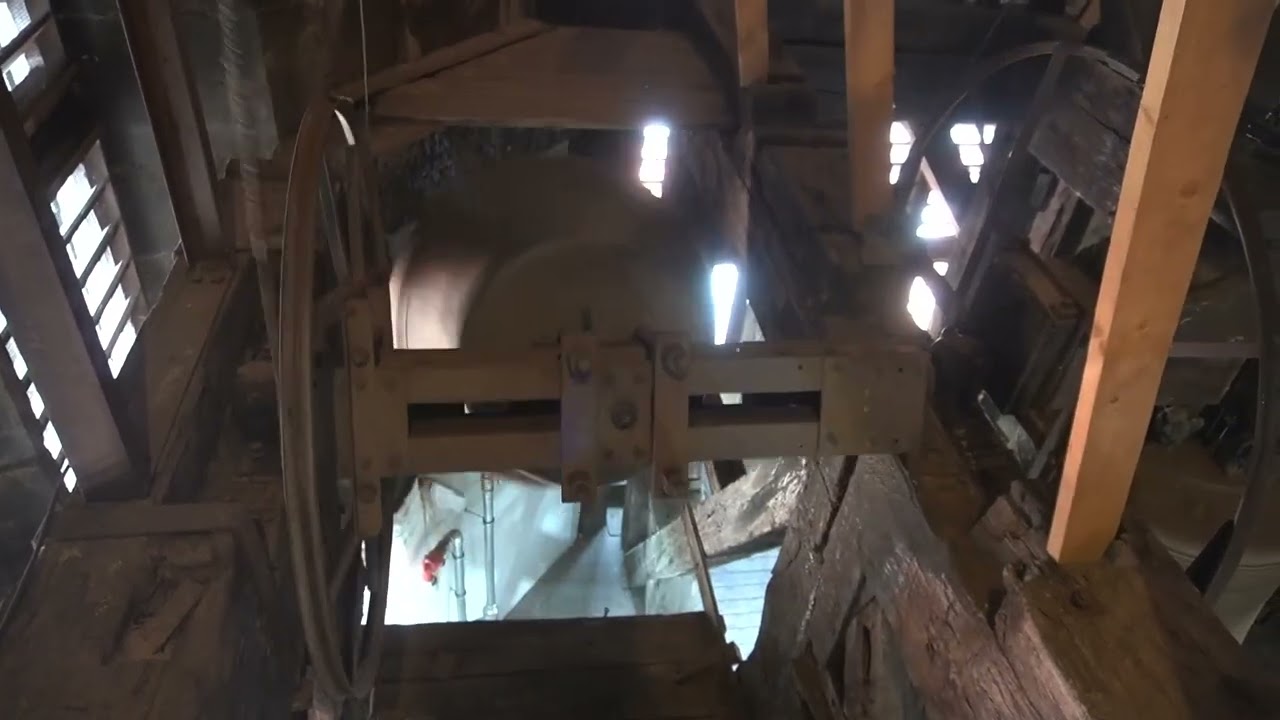 Glocken der Reutlinger Marienkirche läuten zur Orgelandacht