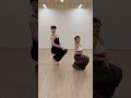 เทคนิคการนั่ง และเทคนการเดินให้สวยสง่า | #สอนเดินแบบbyโอม #สอนเดินแบบ #สอนเดินนางงาม #Catwalkkruohm