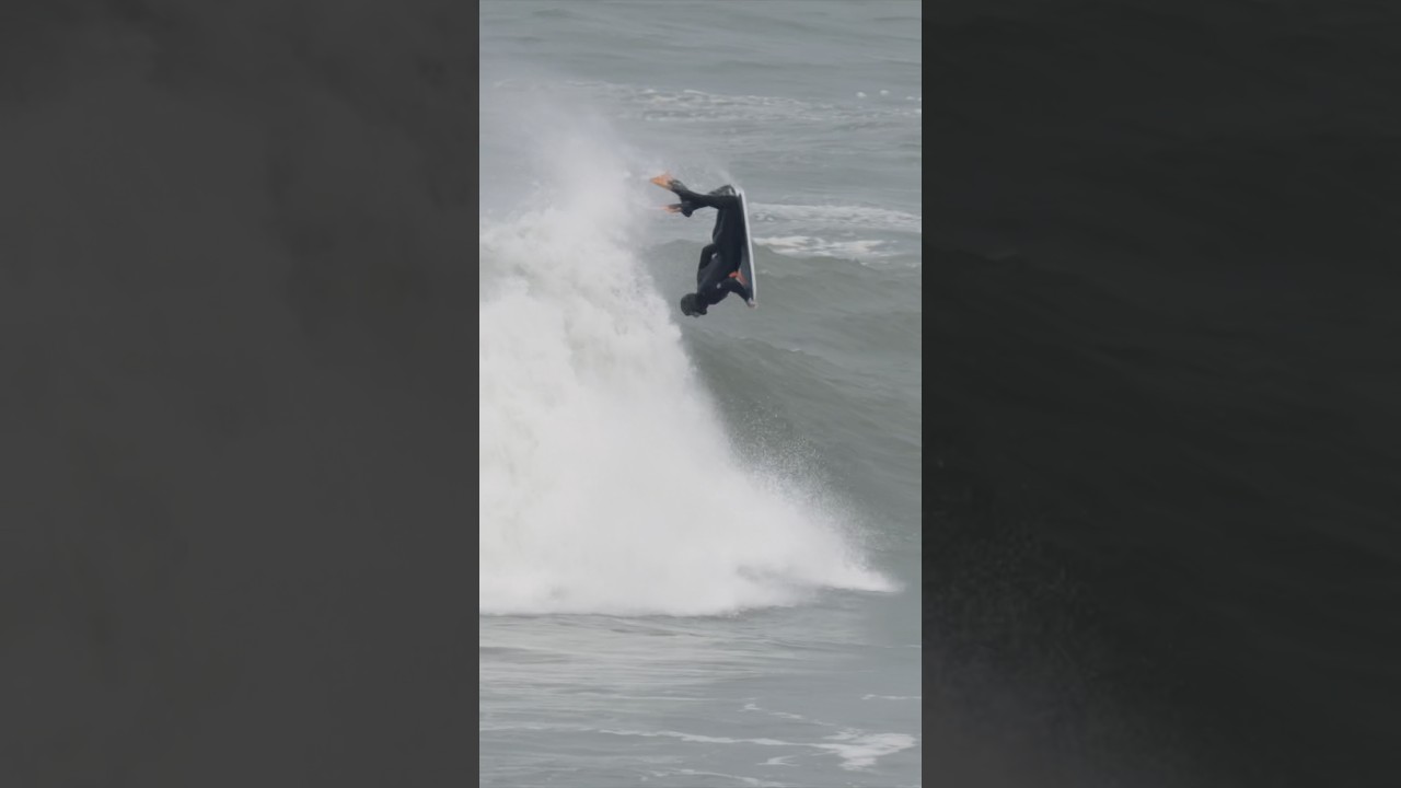 Feels good to finally link a good bowling wave at this spot #bodyboarding #iaincampbell