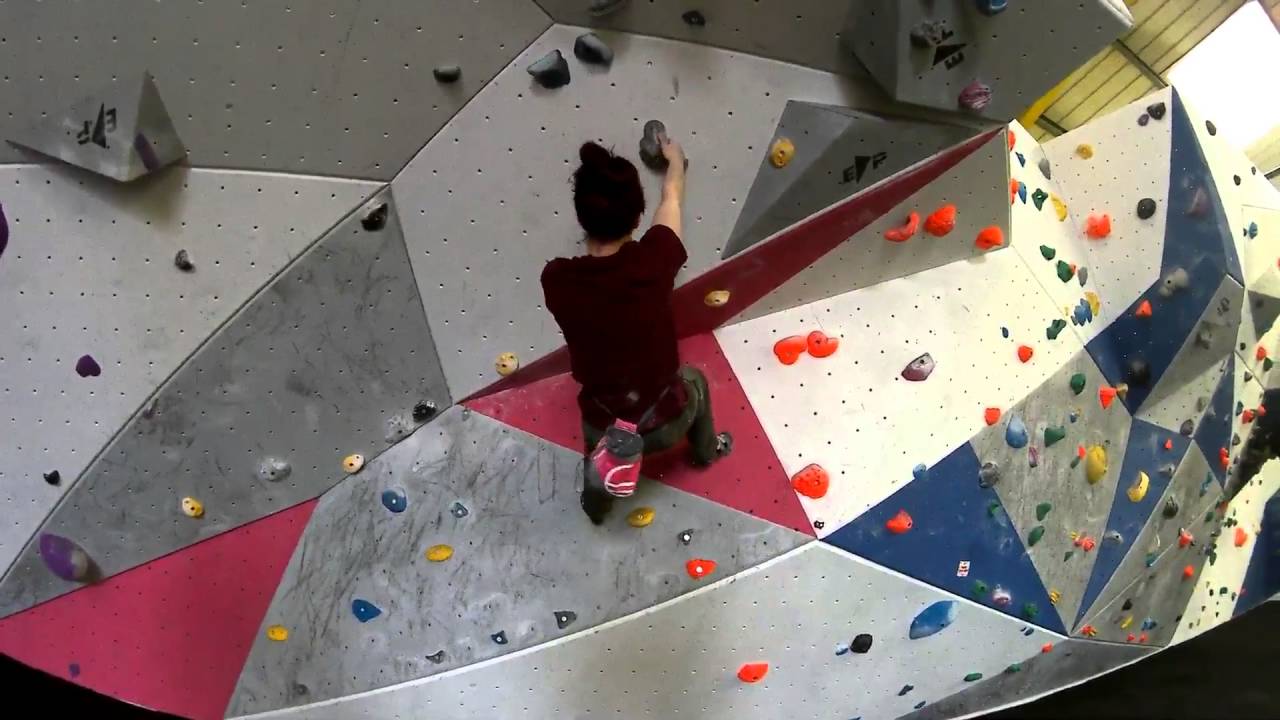Changing it up at The Climbing Lab Kirkstall. pt9 YouTube