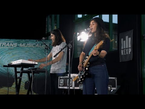 Pop électronique : Nabihah Iqbal, une artiste multicarte à Bordeaux