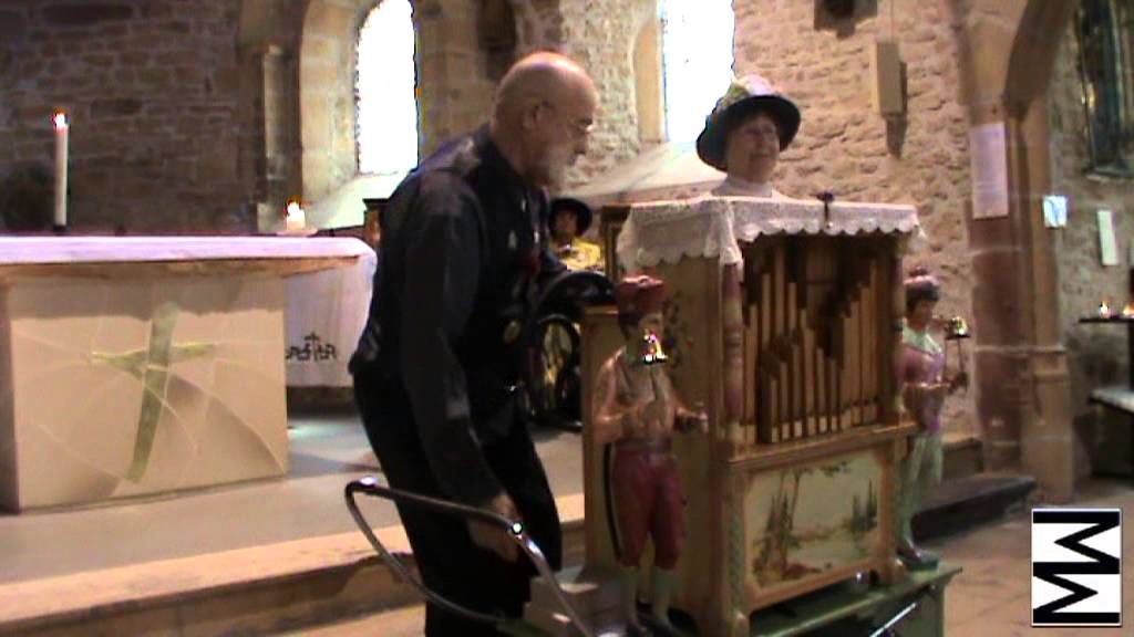 Tourneurs orgues barbarie - Janine & Claude Sobeau (1) - 2012