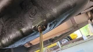 Cummins ISC Oil Change in My Motorhome