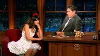 Zooey Deschanel on Craig Ferguson Oct 31 2011