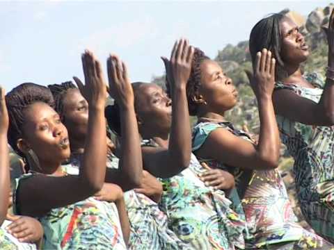 Kwaya Ya Mt Joseph Mfanyakazi Kimulimuli (Official Video)