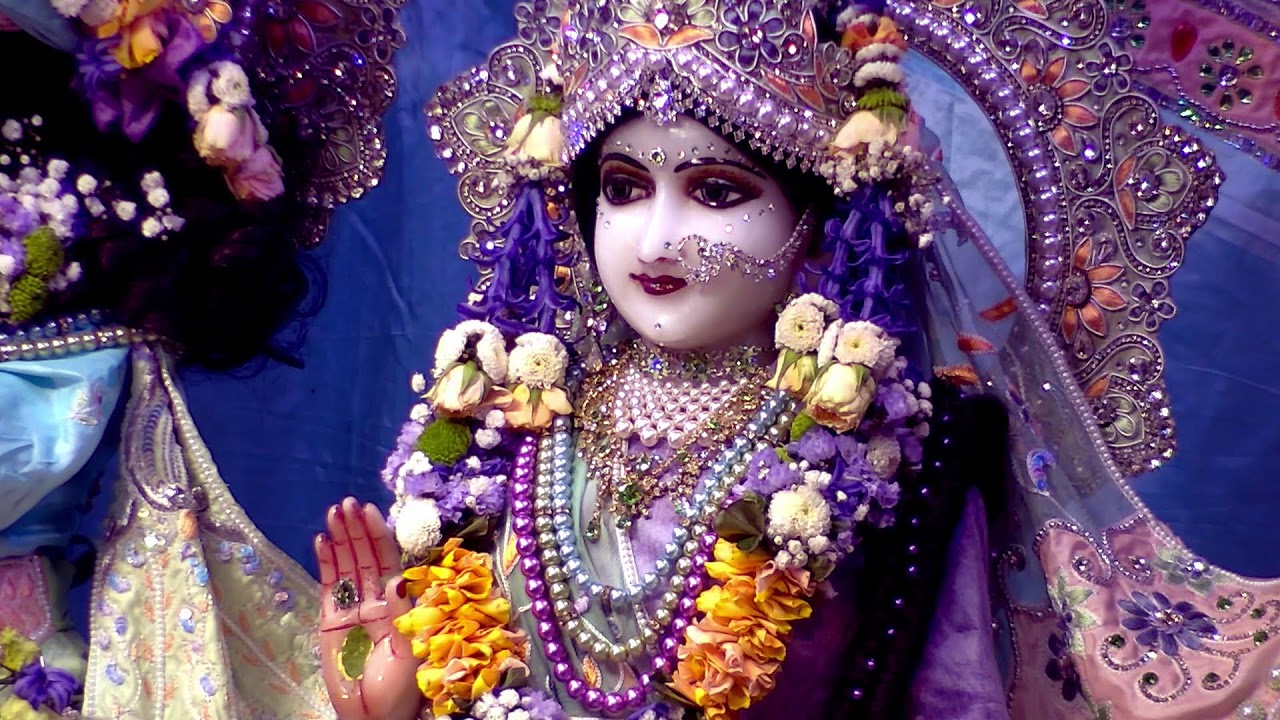 Bhaktivedanta Manor | Darshan