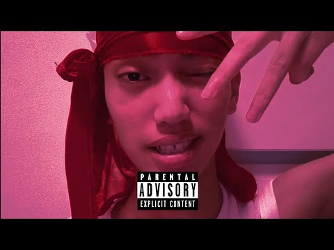 ATOM - "White Tee"(freestyle)(Official Lyric Video)