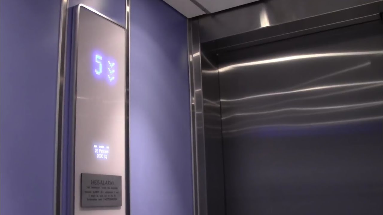 1989 KONE (mod. by KONE) Traction elevators Universitetssykehuset