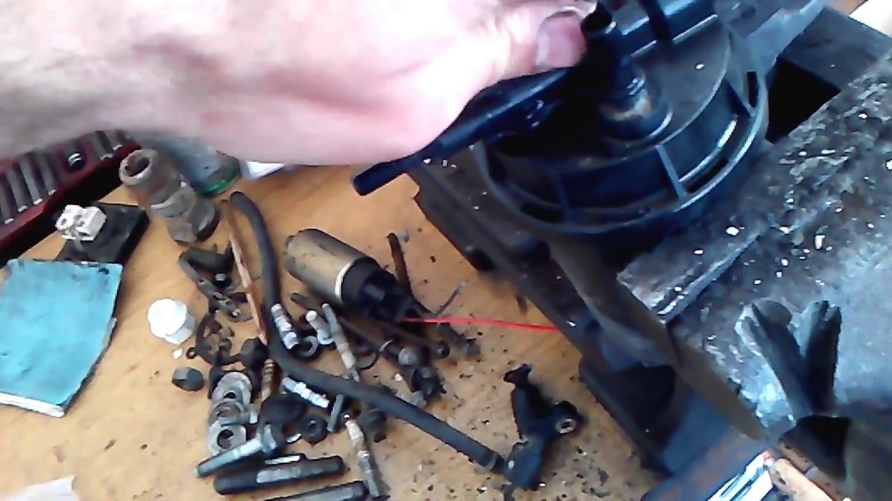 RENAULT SCENIC 1.9DCI HOW TO CNAGE FUEL FILTER YouTube